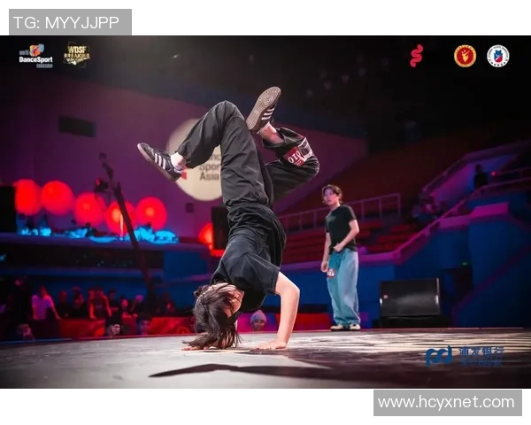 成都街舞队与重庆街舞队赛后实力分析与精彩瞬间回顾 成都街舞队与重庆街舞队赛后实力分析与精彩瞬间回顾